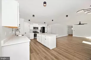 368 Crown Pt Dr, Frederick, MD 21702 - Photo 15