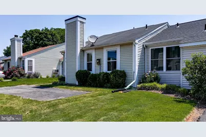 816 Chadwick Circle, Frederick, MD 21701 - Photo 3