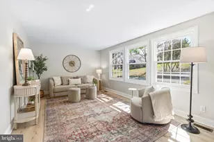 5817 Western View Pl, Mount Airy, MD 21771 - Photo 3