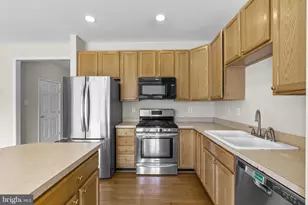6647 McGrath Pl, Frederick, MD 21703 - Photo 11