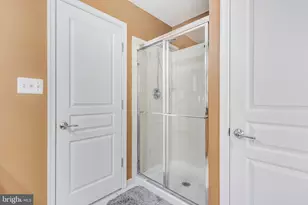 6374 Meandering Woods Ct, Frederick, MD 21701 - Photo 17