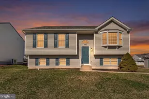 112 Ironmaster Dr, Thurmont, MD 21788 - Photo 1