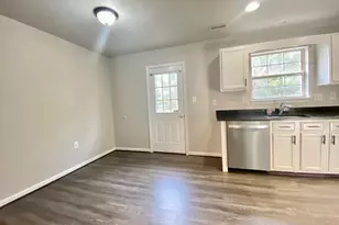 1328 Hampshire Dr, Frederick, MD 21702 - Photo 7