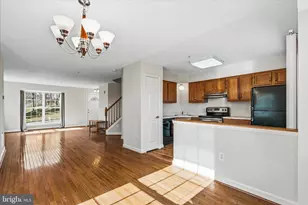 6414 View Point Ct, Frederick, MD 21703 - Photo 9