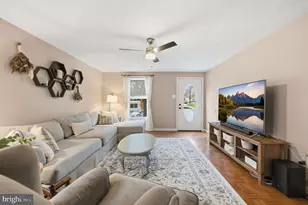 447 Center St, Frederick, MD 21701 - Photo 3