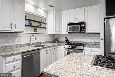 801 Dunbrooke Court, Frederick, MD 21701 - Photo 9