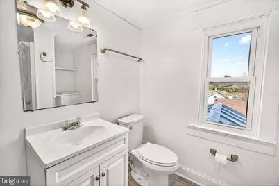 801 N Maple Avenue, Brunswick, MD 21716 - Photo 23