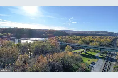 801 N Maple Avenue, Brunswick, MD 21716 - Photo 43