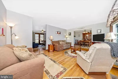 10523 Rolling Green Court, Clarksburg, MD 20871 - Photo 9