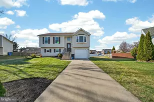 7 Westview Ct, Thurmont, MD 21788 - Photo 1