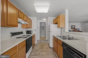 1605 Berry Rose Ct, Frederick, MD 21701 - Photo 15