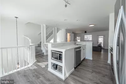 92 Victoria Square, Frederick, MD 21702 - Photo 5