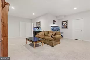 6606 Corbel Wy, Frederick, MD 21703 - Photo 41