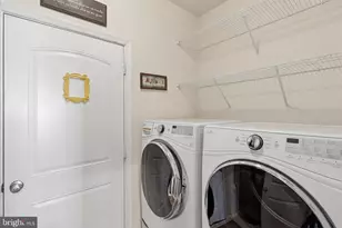 6606 Corbel Wy, Frederick, MD 21703 - Photo 23