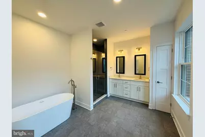 208 Second Street E #202, Frederick, MD 21701 - Photo 9