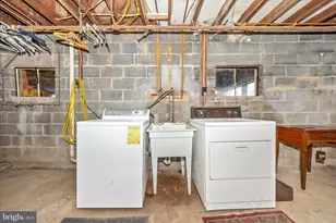 411 9th Ave, Brunswick, MD 21716 - Photo 39