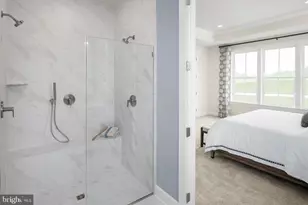 6172 Heathmeadow Dr, Frederick, MD 21701 - Photo 13