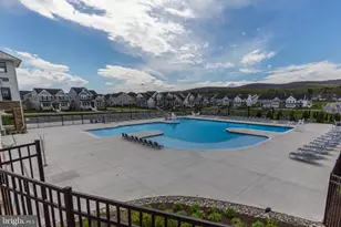 2728 Hillfield Dr, Frederick, MD 21702 - Photo 65