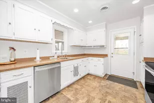 4984 Linganore View Dr, Monrovia, MD 21770 - Photo 9