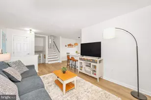 7996 Serenity Ct, Frederick, MD 21701 - Photo 9