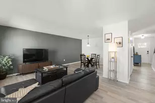 29 Mountaingate Dr, Frederick, MD 21703 - Photo 7