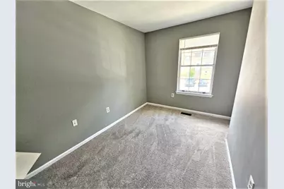 104 S Oak Cliff Court S, Mount Airy, MD 21771 - Photo 9