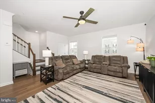 205 Longley Grn Dr, Walkersville, MD 21793 - Photo 11