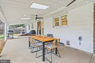 7903 Clover Hill Dr, Frederick, MD 21702 - Photo 23