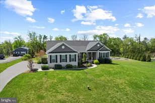 7275 Hattery Farm, Mount Airy, MD 21771 - Photo 3