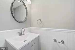 1206 Beechwood Dr, Frederick, MD 21701 - Photo 11