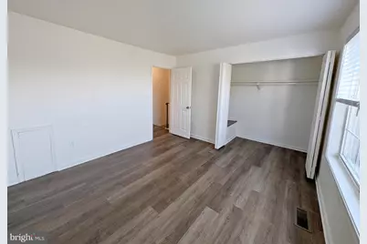 526 Essex Place, Frederick, MD 21703 - Photo 3