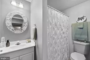 2001 William Franklin Dr, Frederick, MD 21702 - Photo 15