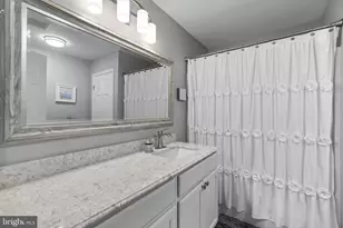 2001 William Franklin Dr, Frederick, MD 21702 - Photo 27