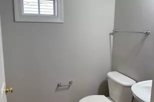 5516 Adamstown Commons Dr, Adamstown, MD 21710 - Photo 11