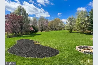 2231 W Greenleaf Drive, Frederick, MD 21702 - Photo 3