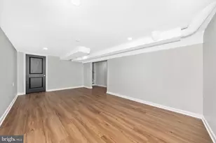 406 9th St, Frederick, MD 21701 - Photo 35