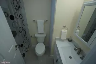 5804 Lantana Cir, Frederick, MD 21703 - Photo 11