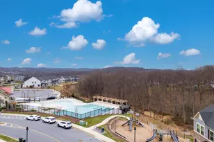 5944 Tomahawk St, New Market, MD 21774 - Photo 3