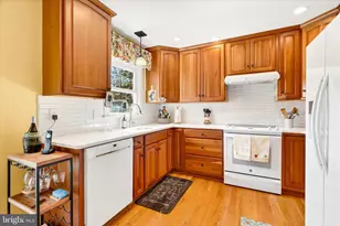 2 Lombardy Dr, Middletown, MD 21769 - Photo 3