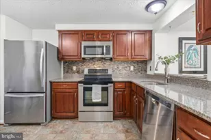 557 Boysenberry Ln, Frederick, MD 21703 - Photo 11