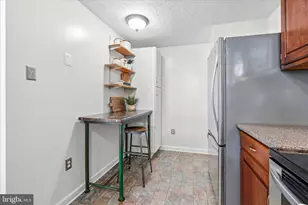 557 Boysenberry Ln, Frederick, MD 21703 - Photo 15