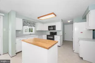 584 Pumphouse Rd, Frederick, MD 21703 - Photo 15