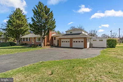 7203 Peekskill Drive, Frederick, MD 21702 - Photo 3