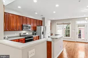 3838 Carriage Hill Dr, Frederick, MD 21704 - Photo 15