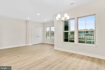 9935 Sofield Pl #201, Ijamsville, MD 21754 - Photo 17