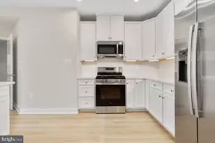 9935 Sofield Pl, Ijamsville, MD 21754 - Photo 9