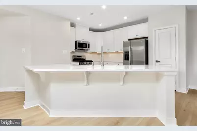 9935 Sofield Pl #201, Ijamsville, MD 21754 - Photo 11