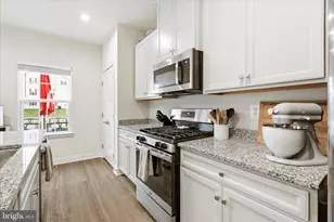 317 Pemberton Park Ln, Frederick, MD 21703 - Photo 11