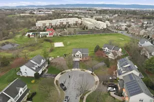 1707 Dearbought Ct, Frederick, MD 21701 - Photo 3