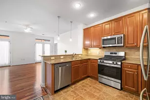 35 E All Saints St, Frederick, MD 21701 - Photo 7